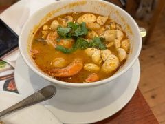 -Thai Pothong Restaurant