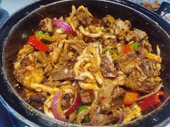 德枭大杂烩炕羊排-清真.德枭炕肉店.青海菜(大新街夜市店)