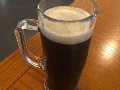 黑啤酒-普兰达德国餐厅·德式脆皮烤猪肘·自酿啤酒(观唐店)