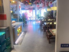 -春天里餐厅(西田城店)