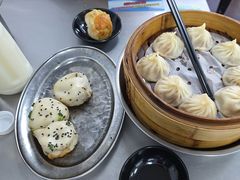 -老上海食惠裡小籠包生煎包