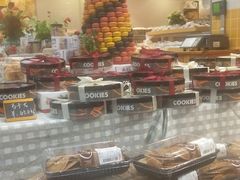 -华润万家(凯德广场店)