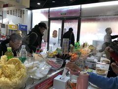 -百品聚旋转火锅(万德庄店)