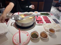 -八合里牛肉火锅(上海世茂广场店)
