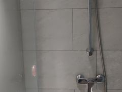 -如家酒店·neo(青岛李村地铁站乐客城京口路店)