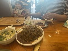 -一群羊手扒肉·火锅·早茶(远东公寓店)