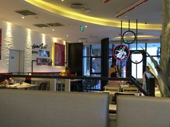大堂-必胜客(武汉欢乐谷店)