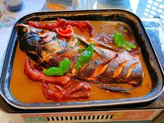 鱼头烧凤爪-二十八里太湖船菜(吉祥路店)