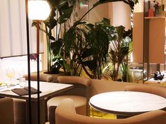 -théATRE 茶聚场(王府中環店)