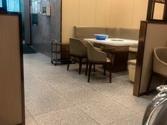 -七欣天香辣蟹火锅(闵行浦江欢乐颂店)
