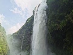 -马岭河峡谷风景区