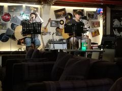 -南锣鼓巷吉他吧(鼓楼店)