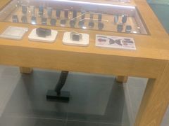 -Apple授权专营店(宝山万达店)
