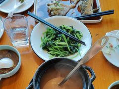 -莲餐厅·湖北菜·潜江小龙虾店(愚园路店)