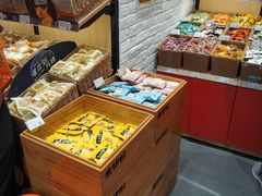 -来伊份(金港大道二店)