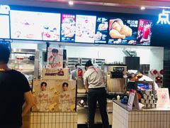 -肯德基(三元桥东店)