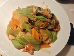 -初蓉丨遇见新川菜(亲贤街荣耀店)