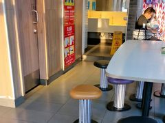 -麦当劳(欢乐谷店)