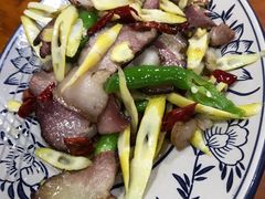 -将就吃农家特色土菜馆