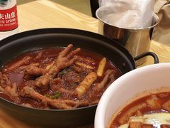 -火鸡爪东大门猎奇炒年糕