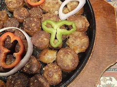 -乡村馕坑肉·烧烤·新疆菜·本地人更爱吃(阿勒泰首店)