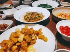 -宴小馆·小海鲜青岛菜(五四广场店)