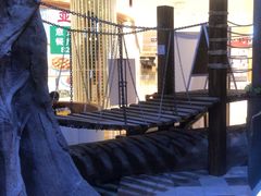 -暴风岛沉浸式体验馆(百联世纪店)