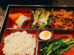 -上海大宁福朋喜来登酒店大堂吧(共和新路店)