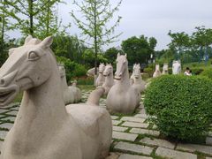 -鹦鹉寺公园