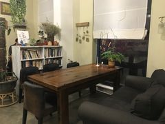 -房角石咖啡与书(吉大南校店)