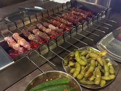 -麦凯伦烧烤·精酿超级工厂店(金桥总店)