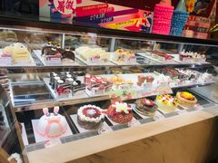 -85度C(生甜甜圈研究工坊·上海局门店)