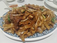 招牌干炒牛河-喜势点·糖沙翁手工茶点·本地人茶居(永庆坊店)