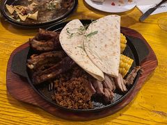 -Pistolera Mexican Cantina女枪手墨西哥餐厅(碧云路店)