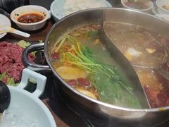 -乡土黄·鲜牛肉火锅·小龙虾(兴业街店)