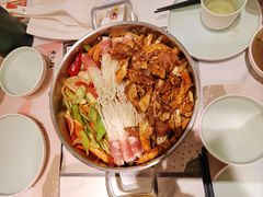 -黄记煌三汁焖锅(新佳丽江汉路店)