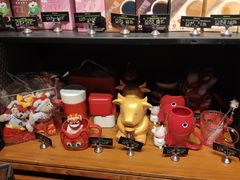 -星巴克(上海虹桥新天地二店)