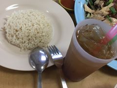 -伍秀泽海南鸡饭茶室