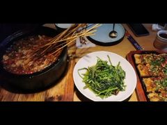 -胡马八破·川菜小馆(高新万达店)