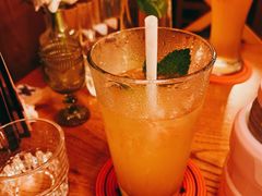 茶花香柚-MR.ROCKY洛奇先生·西餐&酒吧(太古仓店)