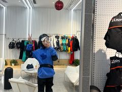 -Hopo Snow 城市滑雪空间(滨江宝龙城店)
