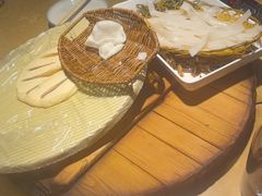 -万里闯关东铁锅炖菜馆(高新旗舰店)