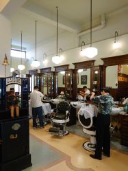 -IMUSE BARBER SHOP