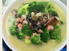 上汤西兰花-郭记原生态烤羊腿(长宁路店)