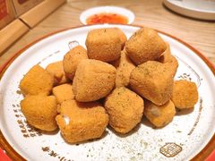海苔豆腐一口酥-粤集·手工粤菜(皇庭广场店)