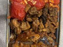 -嘎嘎香东北老饭盒(北外滩水城三街区店)