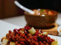 宫保鸡丁-夫妻肺片·中华老字号·正宗川菜(春熙路店)