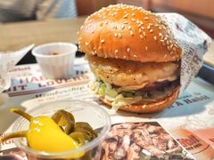 -The Habit Burger Grill 哈比特汉堡(复兴soho店)