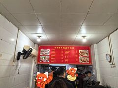 -牛师傅牛肉面(尚隆路店)
