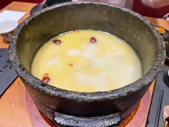 墨脱石锅鸡-敏珠拉姆藏餐·南京厨房(富春江东街店)